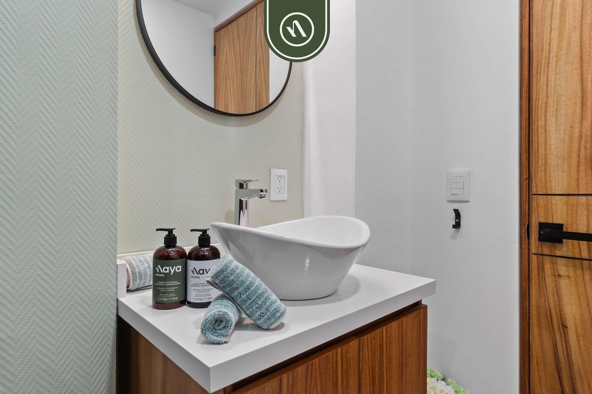 Boho 2 Bedroom - Dowtown - Rooftop Pool - Jacuzzi * Puerto Vallarta